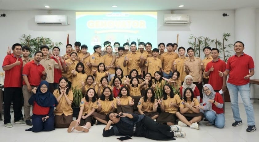 Para siswa Sekolah Olahraga Pembangunan Jaya Raya (SOPJR) saat mengikuti kegiatan Genovator 2025.