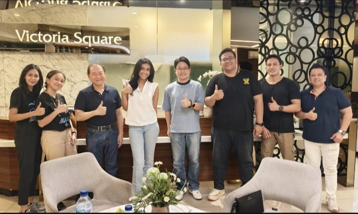 Management RINS Ruby Herman Bersama Management Oppo dan Puteri Indonesia 2024.