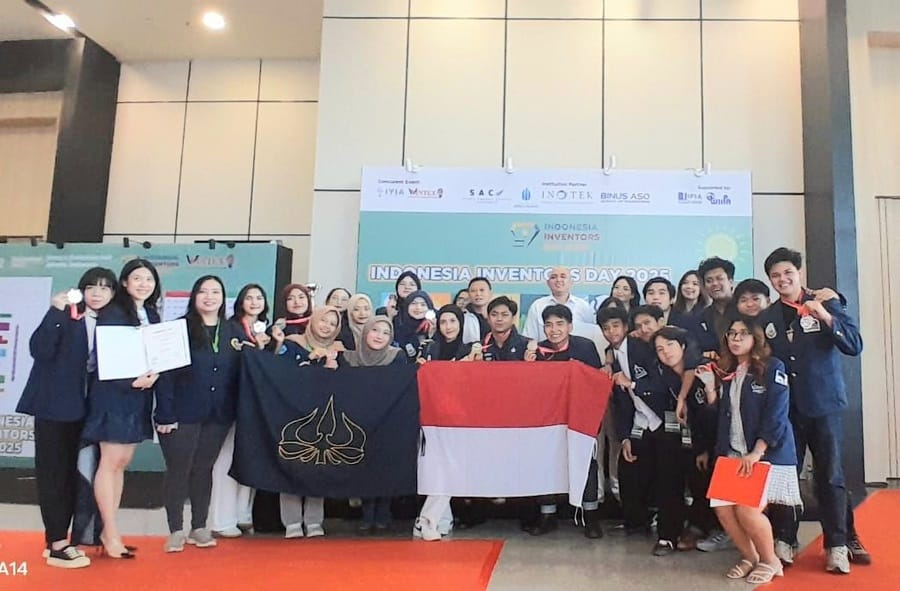 Tim Universitas Trisakti di ajang Kompetisi IoT 2025. (Foto - Istimewa)