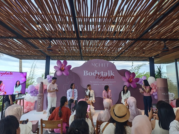 Acara Bodytalk Playdate yang digelar MGHITT di Dreamville Beach Club, Pantai Indah Kapuk (PIK), Jakarta Utara, Rabu (1/10/2025). (Foto - Istimewa)
