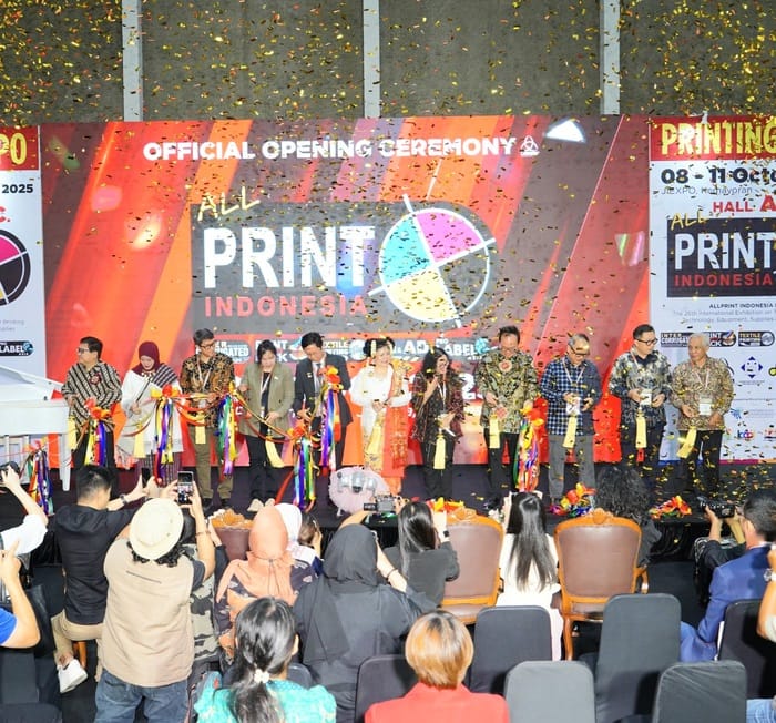 Peresmian pameran percetakan berskala internasional bertajuk ALLPrint Indonesia 2025 di Jakarta International Expo (JIExpo), Kemayoran, Jakarta, Rabu (8/10/2025).