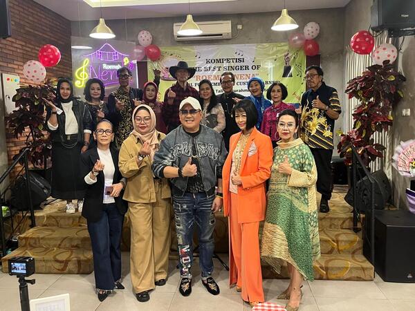 Kompetisi menyanyi bertajuk The Best Singer of Roemah Nena di Roemah Nena di kawasan Cirendeu, Ciputat, Tangerang Selatan, Jumat (7/11/2025). (Foto - Istimewa)