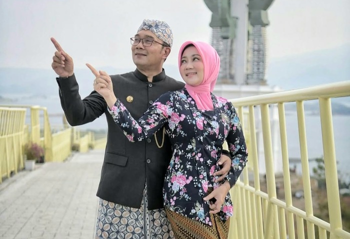 Ridwan Kamil bersama Atalia Praratya. (Foto - @ataliapr)