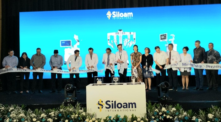 Peresmian Center for Robotic and Minimally Invasive Surgery, pusat bedah robotik di Siloam Hospital Kebon Jeruk, Jakarta Barat, Selasa (16/12/2025). (Foto - Istimewa)