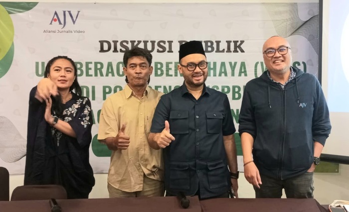 Aliansi Jurnalis Video (AJV) menggelar diskusi publik terkait isu uap bahan bakar SPBU di Hotel Amaris Pancoran, Jakarta Selatan, Sabtu (14/3/2026). (Foto - DSP)