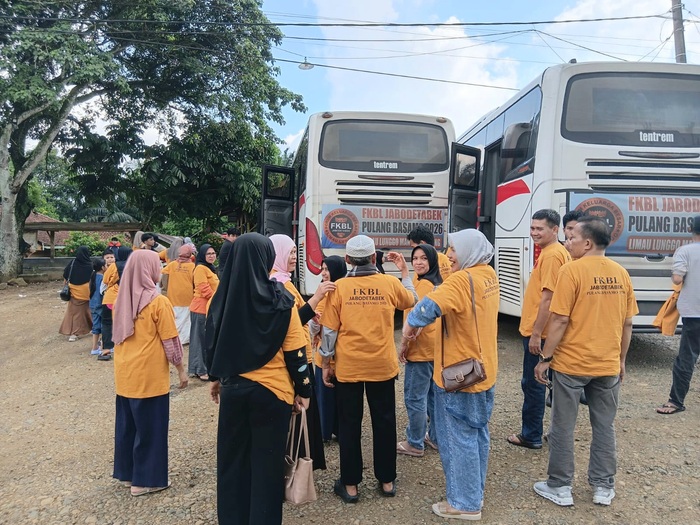 Mudik lebaran yang fasilitasi Forum Keluarga Besar Limau Lunggo (FKBL) Jabodetabek dalam program Pulang Basamo 2026. (Foto - Dewi)