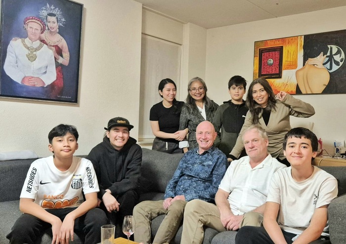 Rayhan Cornelis Vandennoort saat momen Lebaran di Belanda. (Foto - Dok. Pribadi)