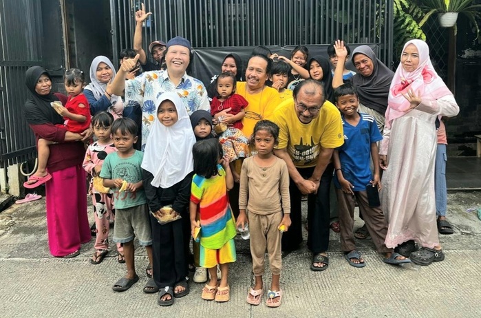 Pengarahan orang tua wali murid para calon siswa binaan Humaniora Rumah Pintar, di Perumahan Kranggan Permai Jatisampurna, Kota Bekasi, Sabtu (18/04/2026). (Foto - Humaniora)