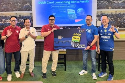 Peluncuran Co-branded debit card PERSIB di Graha PERSIB Jalan Sulanjana No. 17, Kota Bandung, Minggu (5/4/2026). (Foto - Persib)